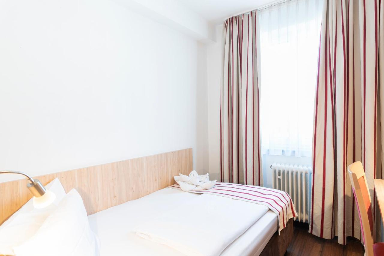Hotel Astoria Stuttgart City Εξωτερικό φωτογραφία