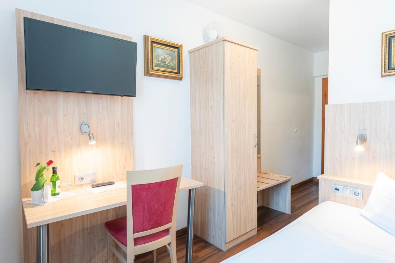 Hotel Astoria Stuttgart City Εξωτερικό φωτογραφία